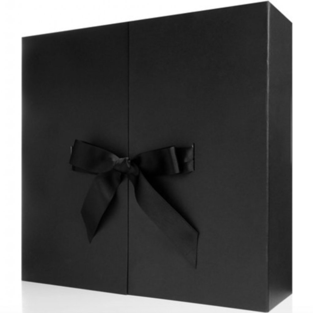 Net-a-Porter Advent Calendar Brand New HIGH QUALIT